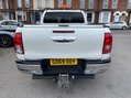 Toyota Hilux 2.4 D-4D Invincible 4WD Euro 6 (s/s) 4dr (TSS) 8