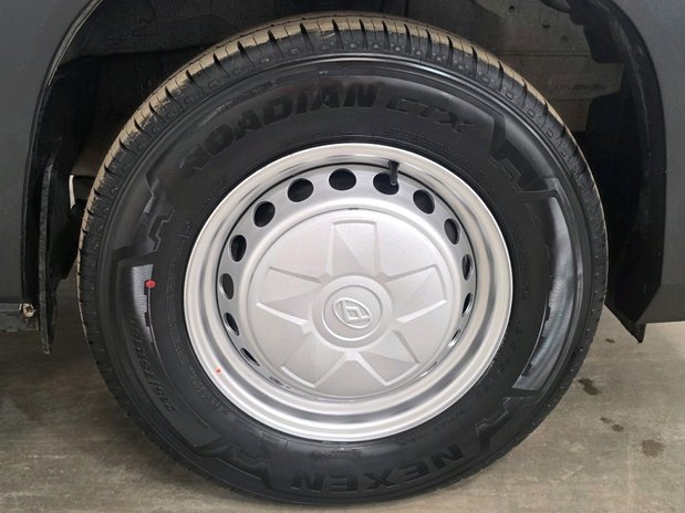 Maxus Deliver 9 Deliver 9 L3 2.0 D20 150 H2 Van 150PS 2