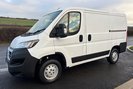 Peugeot Boxer 333 L1 H1 120 ps BlueHdi Professional - Sat Nav & Air Con