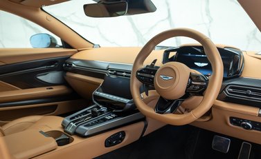 Aston Martin Vanquish V12 13