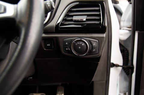 Ford Mondeo ST-LINE 13