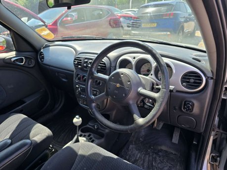 Chrysler PT Cruiser 2.0 Touring Hatchback 5dr Petrol Automatic (232 g/km, 140 bhp) 9