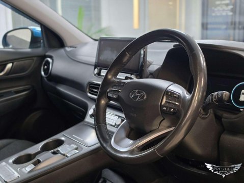 Hyundai KONA 64kWh Premium Auto 5dr (10.5kW Charger) 59
