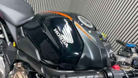 Honda CBR 2023 ONLY 4K LONG MOT WARRANTY 1 OWNER 650CC 31