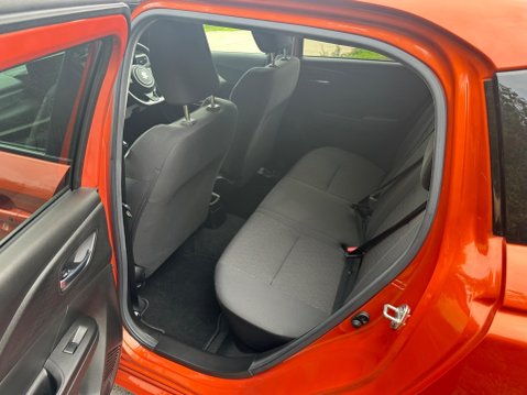 Suzuki Swift 1.2 MHEV Motion Euro 6 (s/s) 5dr 16
