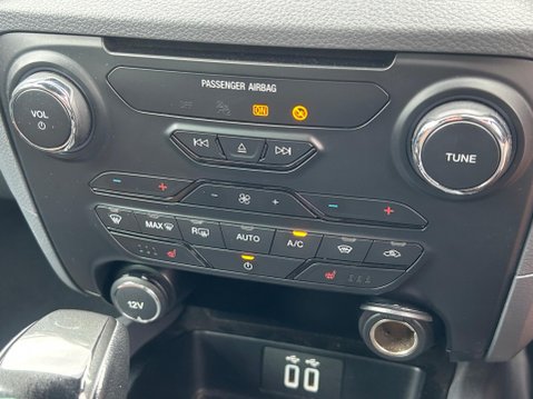 Ford Ranger 3.2 TDCi Wildtrak Auto 4WD Euro 5 4dr 29