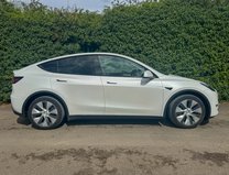 Tesla Model Y (Dual Motor) Long Range SUV 5dr Electric Auto 4WDE (384 bhp) 34