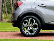 Renault Captur TECHNO E-TECH 23