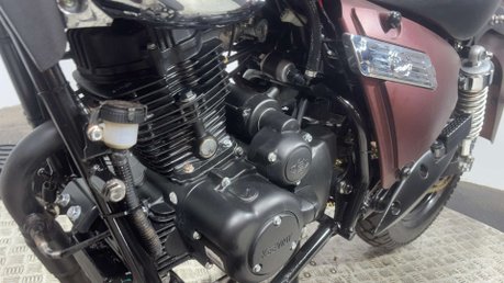 Keeway Superlight 125 2024 ONLY 800 MILES MOT SERVICED 125CC CRUISER BIKE 44