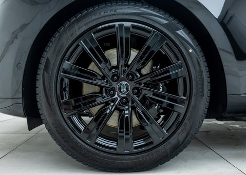 Land Rover Range Rover P460e Autobiography LWB