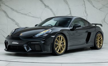 Porsche Cayman GT4 (718) 1