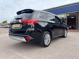 Mitsubishi Outlander 2.4 Outlander Dynamic PHEV CVT 4WD 5dr 87