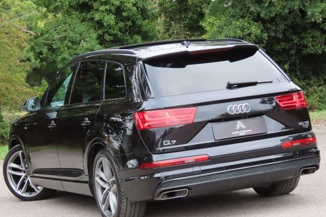 Audi Q7 3.0 TDI V6 50 Black Edition SUV 5dr Diesel Tiptronic quattro Euro 6 (s/s) ( 8