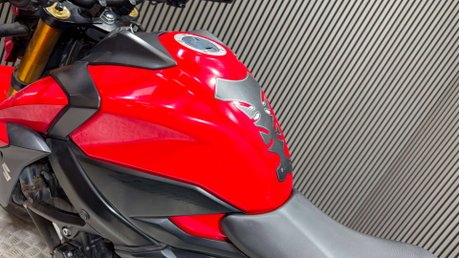 Suzuki GSX-S 2017 96K GOOD RUNNING PROJECT BIKE SPARES OR REPAIR 750CC 12