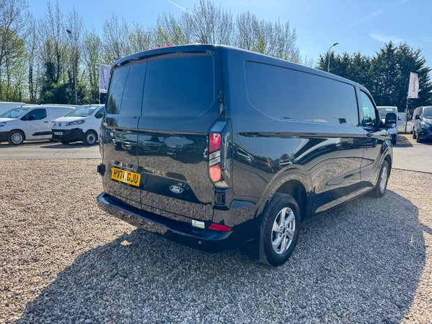 Ford Transit Custom LWB L2H1 [SOLD CM] Low Roof Limited 280 Air Con Alloys Camera Sensors EURO 6