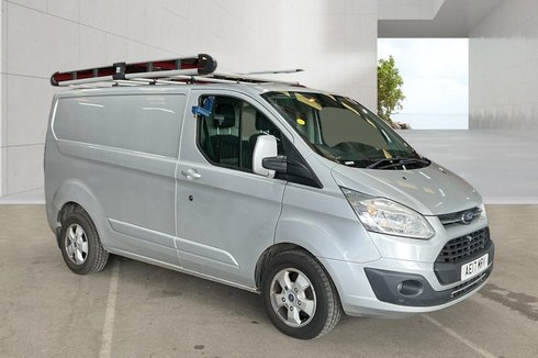 Ford Transit Custom SWB L1H1 Low Roof Limited 274 Air Con Alloys Sensors EURO 6 NO VAT