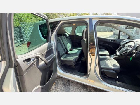 Vauxhall Meriva SE CDTI 34