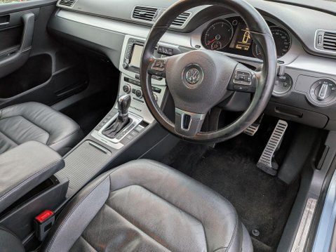 Volkswagen Passat 2.0 TDI BlueMotion Tech Alltrack DSG 4Motion Euro 5 (s/s) 5dr 9