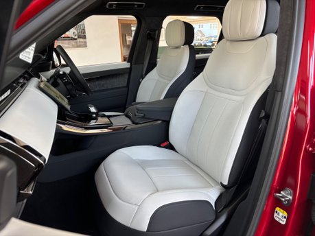 Land Rover Range Rover Sport 3.0 P550e 38.2kWh Autobiography SUV Petrol Plug-in Hybrid Auto 4WD (550 ps) 9
