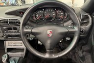 Porsche 911 Carrera 4 Cabriolet 12