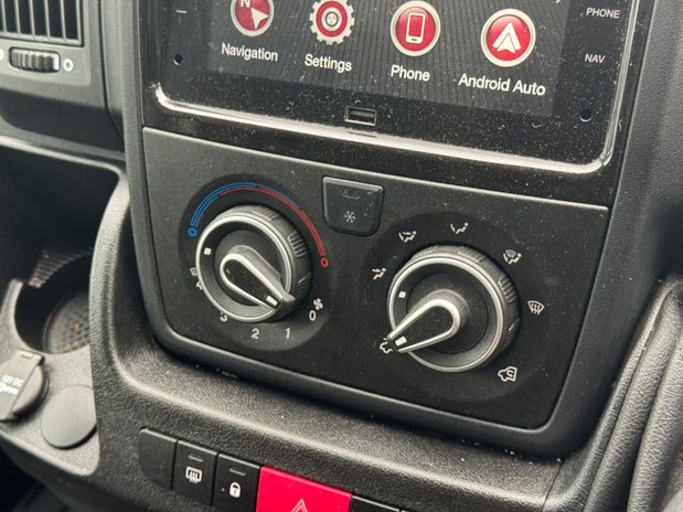 Vauxhall Movano LWB L3H2 Medium Roof Prime 350 Air Con Sensors EURO 6 26