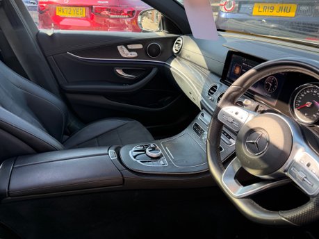 Mercedes-Benz E Class 2.0 E220d AMG Line (Premium) Estate Diesel G-Tronic+ Euro 6 (s/s) (194ps) 21