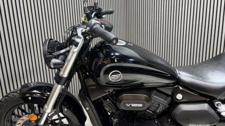 Keeway RKV 2023 ONLY 2K 1 OWNER V TWIN CRUISER BIKE 125CC LEARNER 10