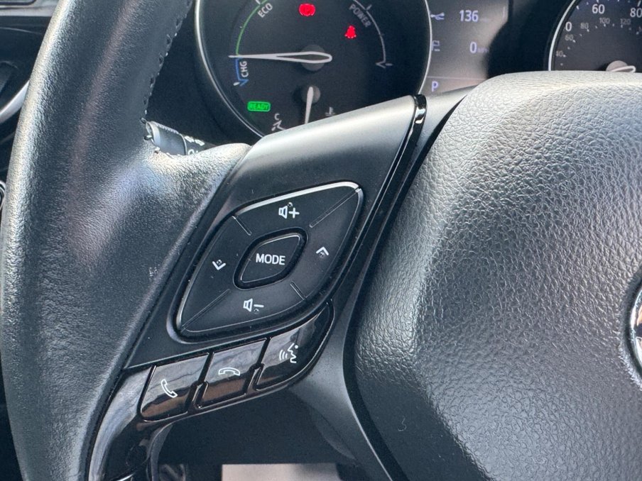 2020 Toyota C-HR — image 24