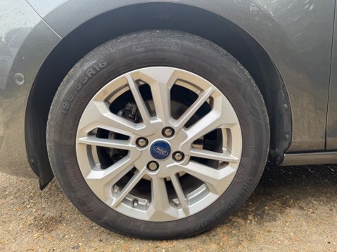 Ford Fiesta Fiesta Titanium 5 door 1.0L EcoBoost 125PS mHEV FWD 6-Speed Manual 26