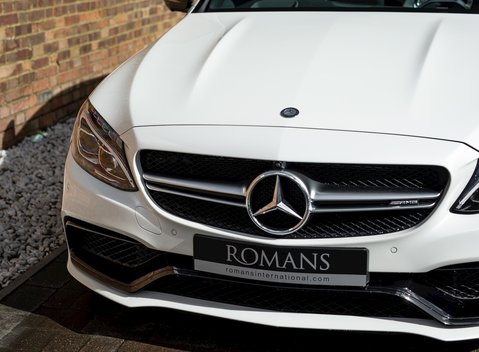 Mercedes-Benz C Class C63 S Estate 24