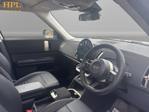 Mini Countryman 1.5C MHEV Classic SUV 5dr Petrol Hybrid Auto Euro 6 (s/s) (170 ps) 12