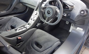 McLaren 675 LT Spider 8