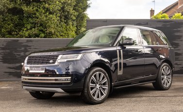 Land Rover Range Rover P550e AUTOBIOGRAPHY 2