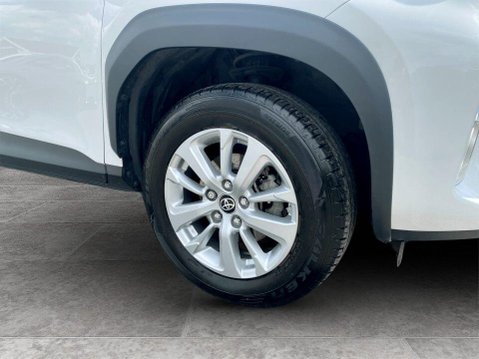 Toyota Yaris Cross 1.5 VVT-h Icon SUV 5dr Petrol Hybrid E-CVT Euro 6 (s/s) (116 ps) 10