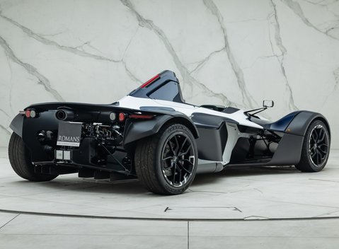 Bac Mono 6