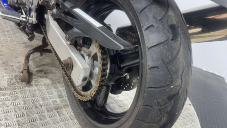 Suzuki Bandit 600 GSF 2003 18K 1 FORMER OWNER PROJECT COMMUTER 600CC A2 11