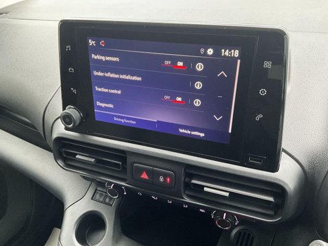 Vauxhall Combo 1.5 Turbo D 2000 Sportive Panel Van 5dr Diesel Manual L1 H1 Euro 6 (100 ps) 24