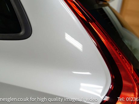Volvo XC60 2.0 XC60 Momentum B4 MHEV AWD Auto 4WD 5dr 36