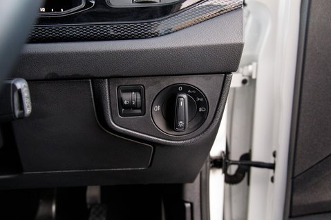 Volkswagen Polo LIFE TSI 15