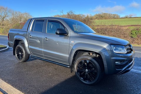 Volkswagen Amarok DC V6 258 ps Tdi Aventura Black Edition 4Motion 5