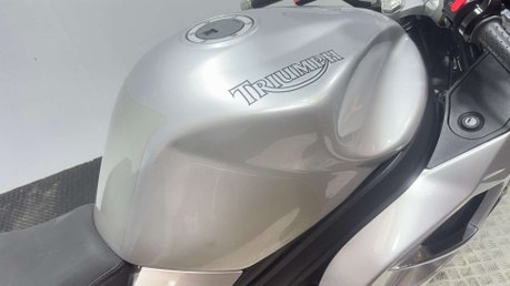 Triumph Sprint 2006 36K FULL LUGGAGE NEW MOT WARRANTY VERY CLEAN TOURER 24