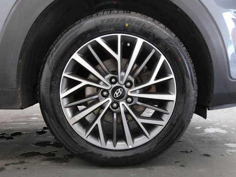Hyundai TUCSON 1.6 GDi Premium Euro 6 (s/s) 5dr 27