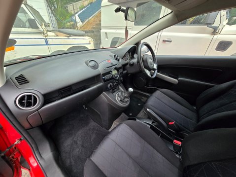 Mazda 2 TS2 13