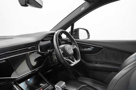 Audi Q7 3.0 TFSI V6 55 Black Edition SUV 5dr Petrol Tiptronic quattro Euro 6 (s/s) 4