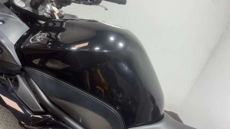 Yamaha XJ6 2010 ONLY 15K 1 FORMER OWNER LONG MOT WARRANTY 600CC A2 23