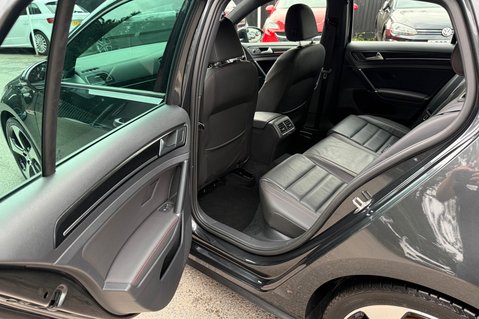 Volkswagen Golf GTI PERFORMANCE - FULL LEATHER - TWO OWNERS - ADAPTIVE CRUISE CONTROL 26