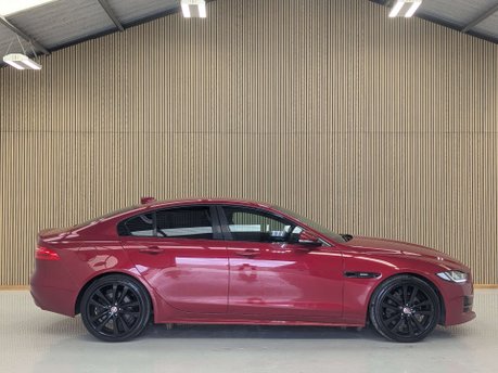 Jaguar XE 2.0 XE R-Sport i Auto 4dr 12