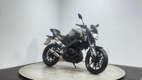 Yamaha MT-125 MT 125 2016 16K GPR EXHAUST NEW MOT SERVICED 125CC NAKED 2