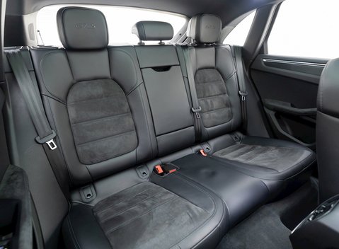 Porsche Macan GTS 13