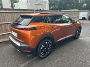 Peugeot 2008 1.2 PURETECH S/S ALLURE PREMIUM 5 Dr 4